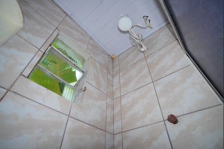 Casa para alugar com 60m², 2 quartos e sem vagaBanheiro Corredor