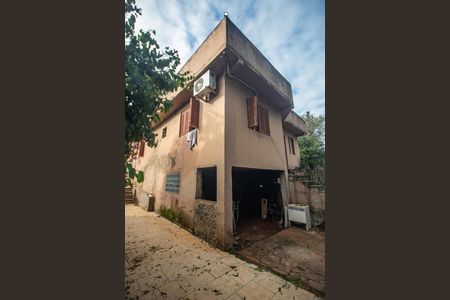 Casa à venda com 500m², 3 quartos e 3 vagas Casa à venda com 500m², 3 quartos e 3 vagasFachada do Prédio