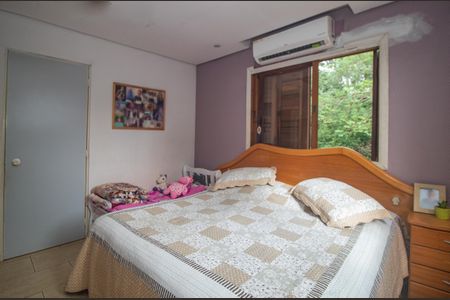 Casa à venda com 500m², 3 quartos e 3 vagas Casa à venda com 500m², 3 quartos e 3 vagasSuíte 2