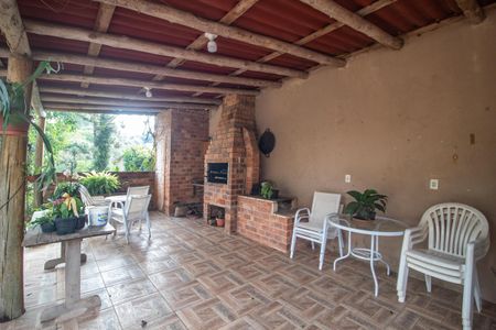 Casa à venda com 500m², 3 quartos e 3 vagas Casa à venda com 500m², 3 quartos e 3 vagasÁrea comum - Churrasqueira