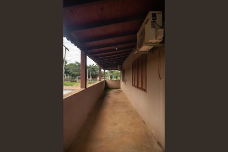 Casa à venda com 500m², 3 quartos e 3 vagas Casa à venda com 500m², 3 quartos e 3 vagasTerraço