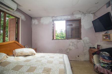 Casa à venda com 500m², 3 quartos e 3 vagas Casa à venda com 500m², 3 quartos e 3 vagasSuíte 2