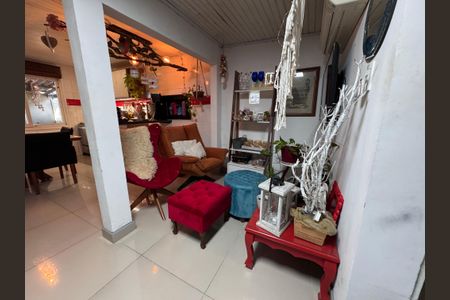 Casa à venda com 80m², 2 quartos e 2 vagasCozinha