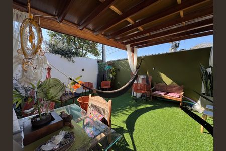 Casa à venda com 80m², 2 quartos e 2 vagasÁrea comum