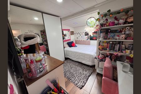 Casa à venda com 80m², 2 quartos e 2 vagasQuarto