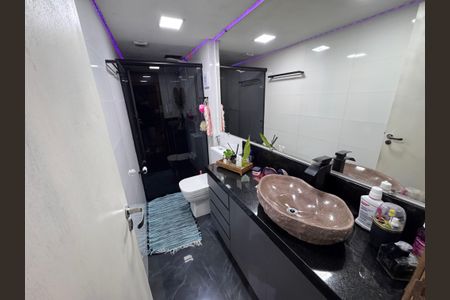 Casa à venda com 80m², 2 quartos e 2 vagasBanheiro