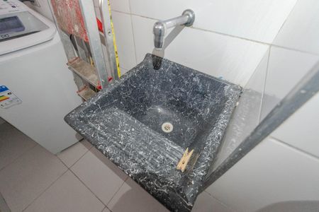 Apartamento à venda com 80m², 2 quartos e 1 vagaÁrea de Serviço