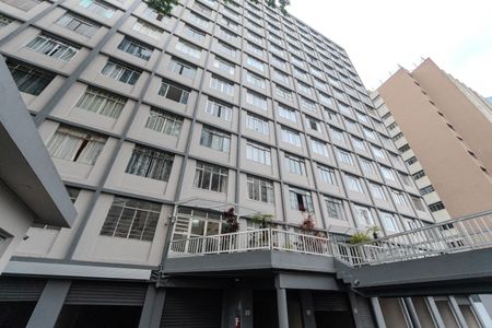 Apartamento à venda com 80m², 2 quartos e 1 vagaFachada