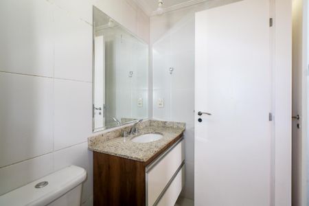 Apartamento para alugar com 66m², 2 quartos e 2 vagas Apartamento para alugar com 66m², 2 quartos e 2 vagasBanheiro da Suíte