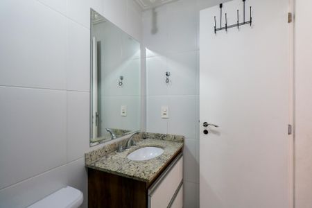 Apartamento para alugar com 66m², 2 quartos e 2 vagas Apartamento para alugar com 66m², 2 quartos e 2 vagasBanheiro Social