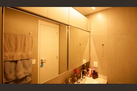 Apartamento à venda com 63m², 2 quartos e 1 vaga Apartamento à venda com 63m², 2 quartos e 1 vagaBanheiro da Suíte