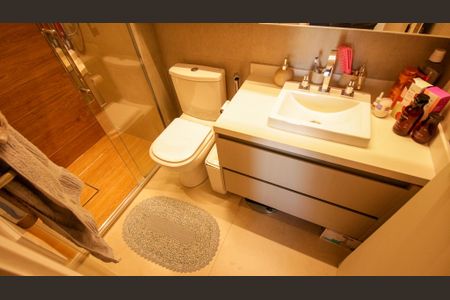 Apartamento à venda com 63m², 2 quartos e 1 vaga Apartamento à venda com 63m², 2 quartos e 1 vagaBanheiro da Suíte