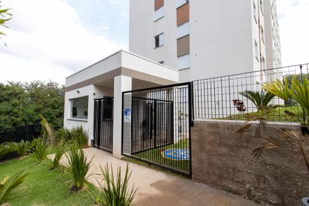 Apartamento para alugar com 47m², 2 quartos e 1 vaga Apartamento para alugar com 47m², 2 quartos e 1 vagaFachada