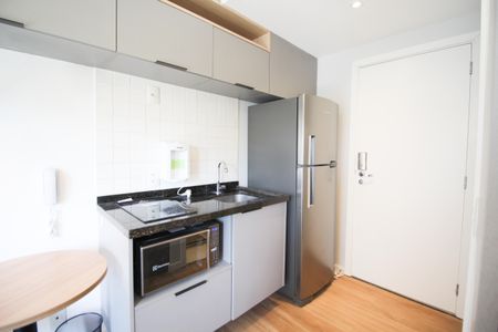 Studio para alugar com 25m², 1 quarto e sem vaga Studio para alugar com 25m², 1 quarto e sem vagaCozinha