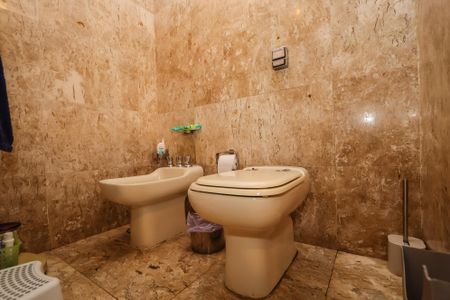 Apartamento à venda com 400m², 4 quartos e 4 vagasBanheiro da Suite Master