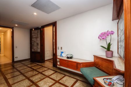 Apartamento à venda com 400m², 4 quartos e 4 vagasHall Social