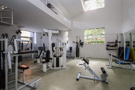 Apartamento à venda com 400m², 4 quartos e 4 vagasÁrea comum - Academia