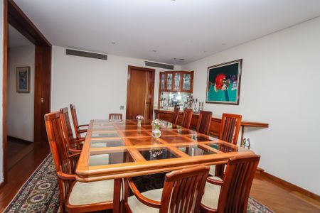 Apartamento à venda com 400m², 4 quartos e 4 vagasSala de Jantar