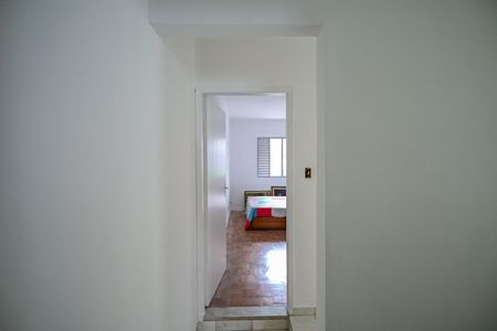 Casa para alugar com 200m², 3 quartos e 3 vagasCorredor 