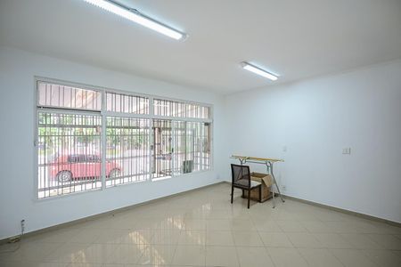 Sala de casa para alugar com 3 quartos, 200m² em Vila Progredior, São Paulo