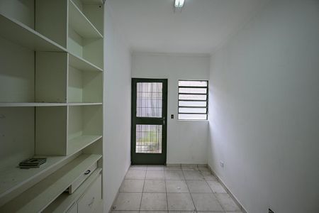 Casa para alugar com 200m², 3 quartos e 3 vagasEscritório