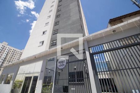 Apartamento à venda com 45m², 2 quartos e 1 vaga Apartamento à venda com 45m², 2 quartos e 1 vagaFachada
