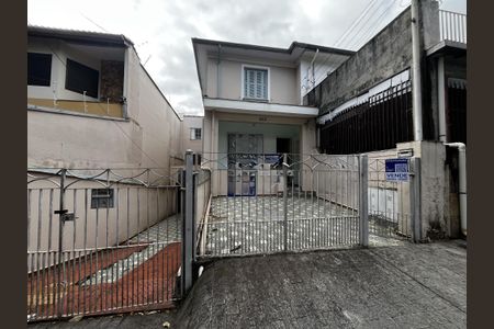Casa à venda com 380m², 5 quartos e 4 vagasFachada e Placa
