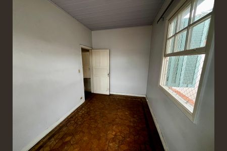 Casa à venda com 380m², 5 quartos e 4 vagasQuarto 2