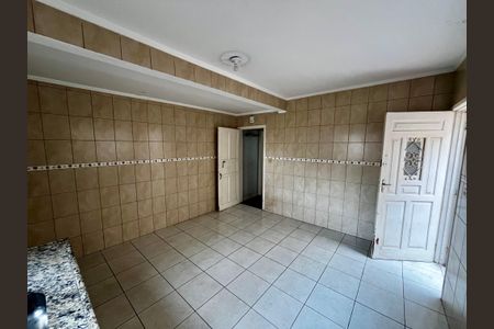 Casa à venda com 380m², 5 quartos e 4 vagasCozinha