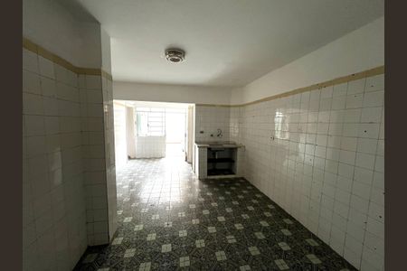 Casa à venda com 380m², 5 quartos e 4 vagasEdícula - Cozinha