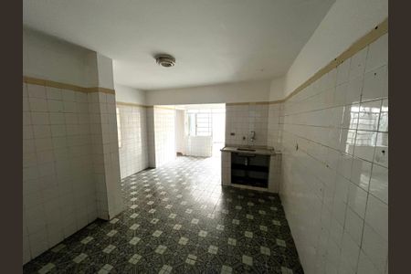 Casa à venda com 380m², 5 quartos e 4 vagasEdícula - Cozinha