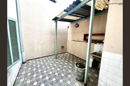 Casa à venda com 380m², 5 quartos e 4 vagasÁrea de Serviço