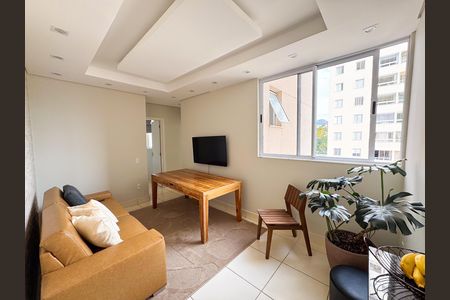 Apartamento à venda com 50m², 2 quartos e 1 vaga Apartamento à venda com 50m², 2 quartos e 1 vagaSala