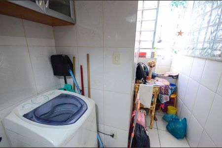 Apartamento à venda com 70m², 2 quartos e 1 vagaÁrea de Serviço