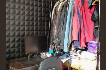 Casa à venda com 135m², 3 quartos e 3 vagas Casa à venda com 135m², 3 quartos e 3 vagasQuarto 1