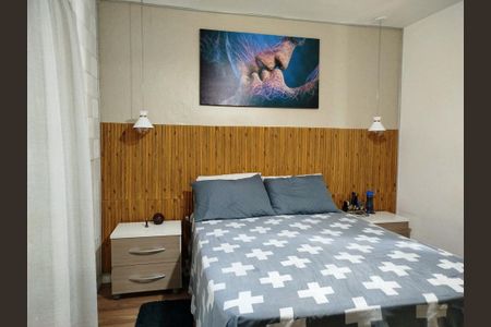 Casa à venda com 135m², 3 quartos e 3 vagas Casa à venda com 135m², 3 quartos e 3 vagasSuíte