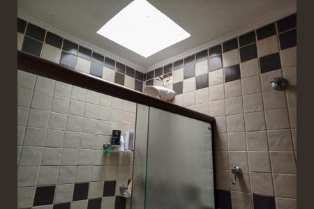 Casa à venda com 135m², 3 quartos e 3 vagas Casa à venda com 135m², 3 quartos e 3 vagasBanheiro da Suíte