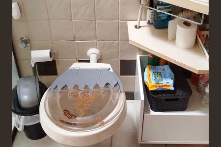 Casa à venda com 135m², 3 quartos e 3 vagas Casa à venda com 135m², 3 quartos e 3 vagasBanheiro da Suíte