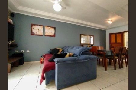 Casa à venda com 135m², 3 quartos e 3 vagas Casa à venda com 135m², 3 quartos e 3 vagasSala