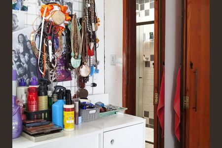 Casa à venda com 135m², 3 quartos e 3 vagas Casa à venda com 135m², 3 quartos e 3 vagasQuarto 2