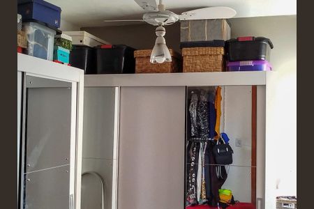 Casa à venda com 135m², 3 quartos e 3 vagas Casa à venda com 135m², 3 quartos e 3 vagasQuarto 2