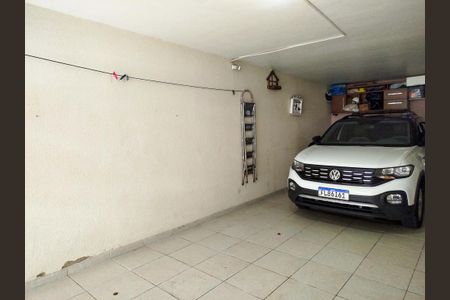 Casa à venda com 135m², 3 quartos e 3 vagas Casa à venda com 135m², 3 quartos e 3 vagasGaragem