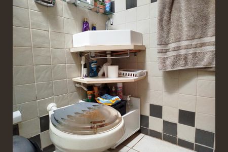 Casa à venda com 135m², 3 quartos e 3 vagas Casa à venda com 135m², 3 quartos e 3 vagasBanheiro da Suíte