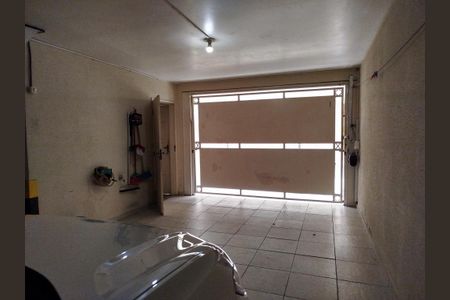 Casa à venda com 135m², 3 quartos e 3 vagas Casa à venda com 135m², 3 quartos e 3 vagasGaragem