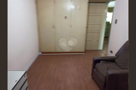 Casa à venda com 121m², 3 quartos e 2 vagas