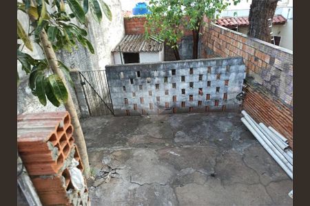 Casa à venda com 121m², 3 quartos e 2 vagas