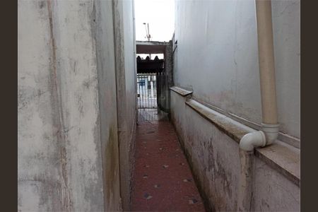 Casa à venda com 121m², 3 quartos e 2 vagas