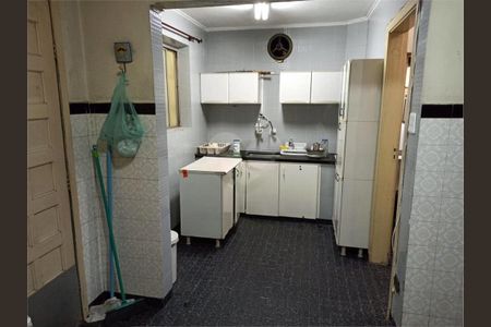 Casa à venda com 121m², 3 quartos e 2 vagas