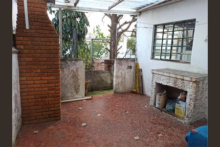 Casa à venda com 121m², 3 quartos e 2 vagas