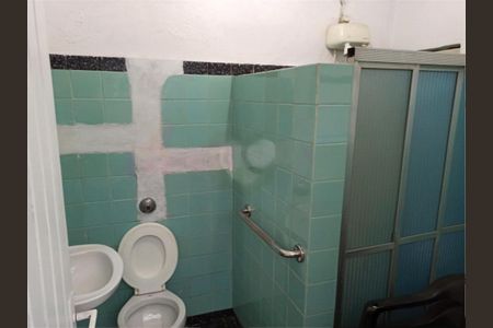 Casa à venda com 121m², 3 quartos e 2 vagas